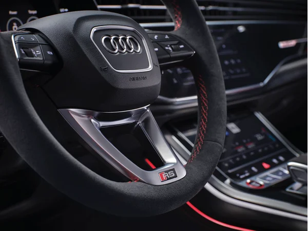 audi r8 r8-52-v10 interior