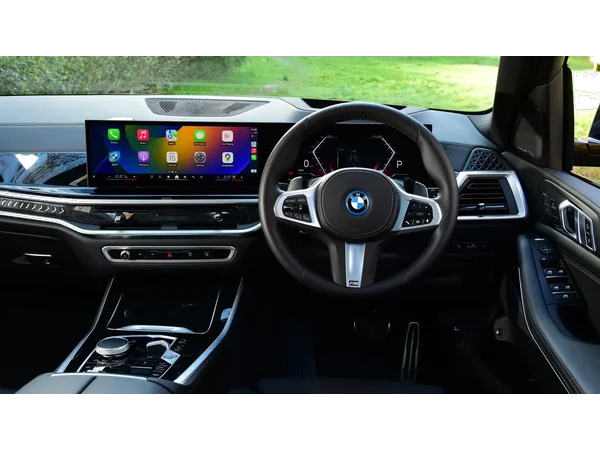 bmw x5 x5-xdrive30d-xline interior