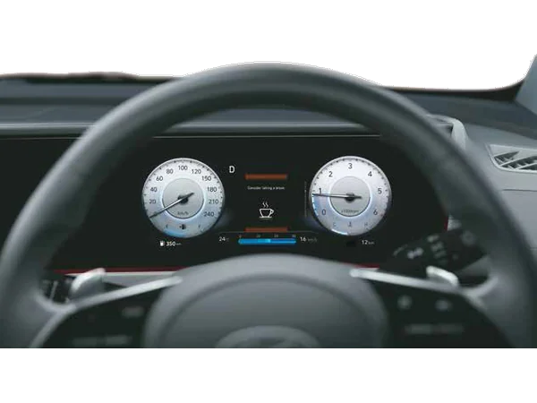 hyundai creta creta-sx-premium-diesel-15l-turbo-manual-dual-tone interior