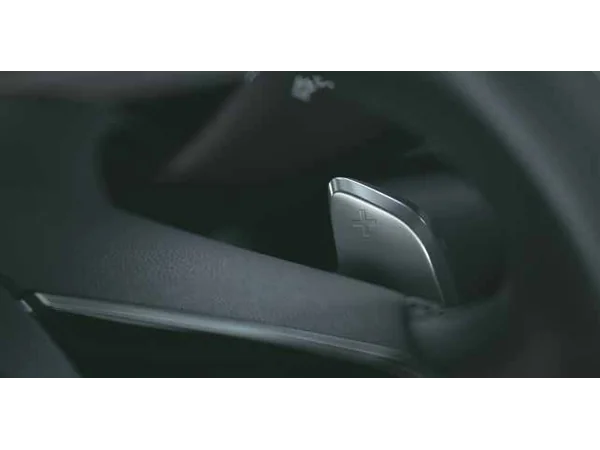 hyundai creta creta-sx-premium-petrol-15l-manual-dual-tone interior