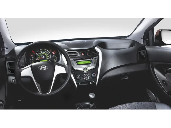 hyundai eon eon-d-lite-o-2011-2012 interior