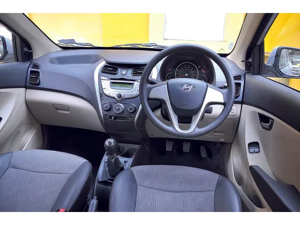 hyundai eon eon-era-se interior