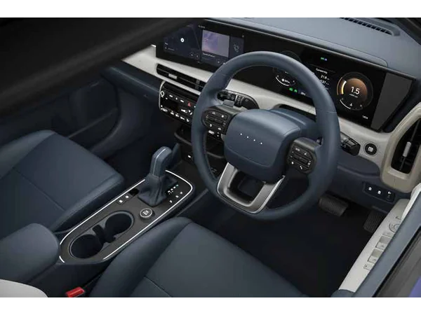 hyundai venue venue-hx-5-diesel-15l-turbo-6-speed-manual interior