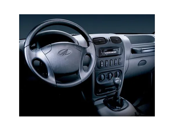 mahindra marshal marshal-dx-royale interior