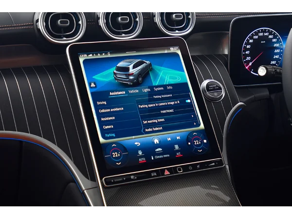 mercedes-benz glc glc-220d-4matic interior