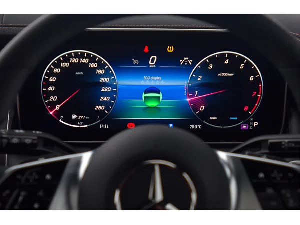 mercedes-benz glc glc-220d-4matic interior