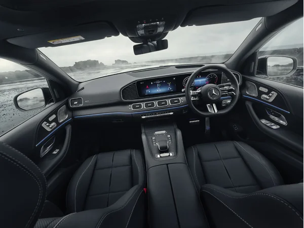 mercedes-benz gls gls-450d-4matic-diesel-30l-turbo-automatic-amg-line interior